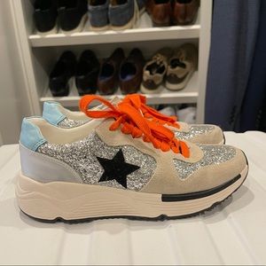 White Raven Sneakers